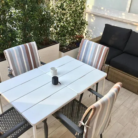 8380 Lory's House Appartement