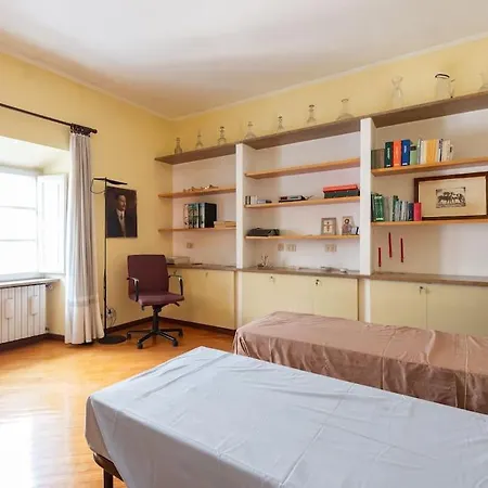 Porta Pia Elegant Two Bedroom Apartment