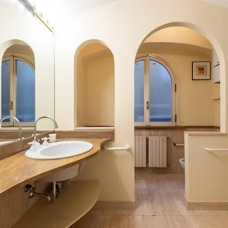 Porta Pia Elegant Two Bedroom Apartment *