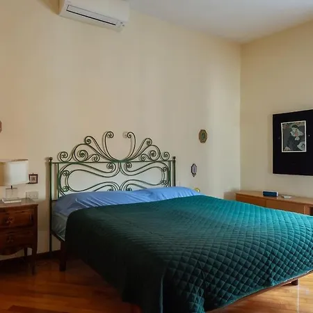 Porta Pia Elegant Two Bedroom Apartment