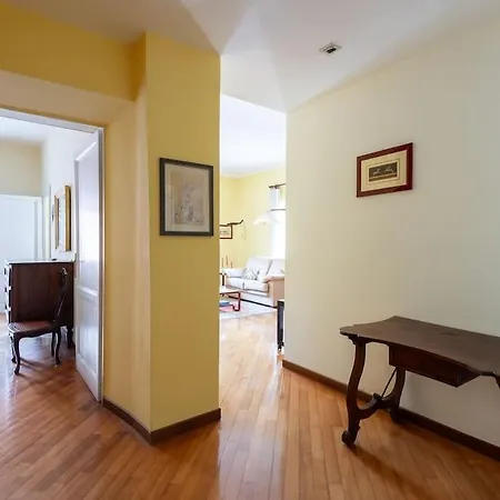 Porta Pia Elegant Two Bedroom Apartment Rome