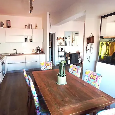 Apartment Rooftop Appia Antica,silenzioso Riservato Two Bedrooms Two Bathrooms *