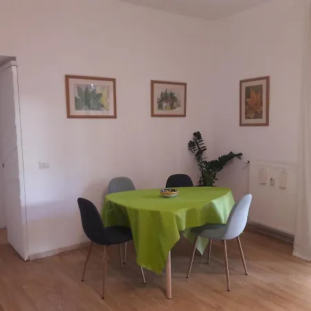 Rizzola Casa E Per Vacanze Apartment