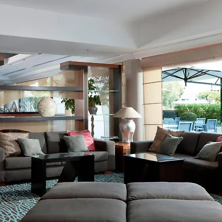 Courtyard By Marriott Park Hotel 4*