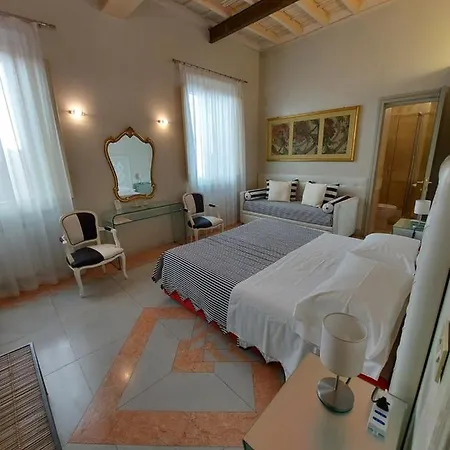 Residenza Al Corso Bed & Breakfast Rome