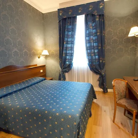 Montecarlo Hotel 3*