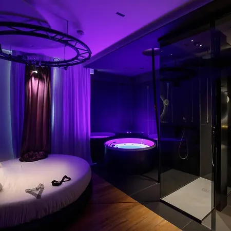Bed & Breakfast Suitesistina For Brave Lovers 3*