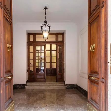 Martina House Bed & Breakfast 3*