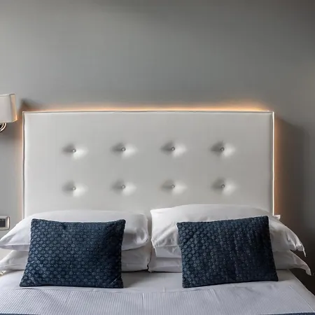 Hotell Montecarlo Rom