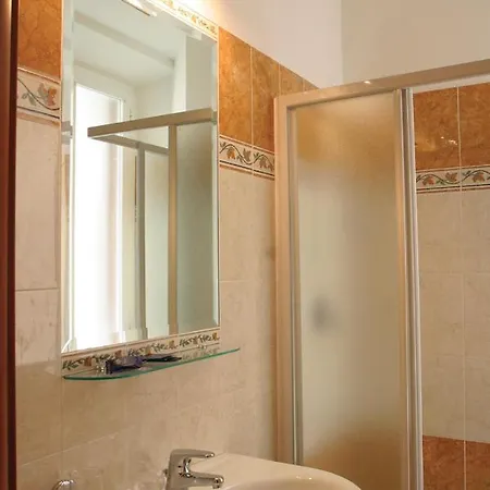 Adorasuite Bed & Breakfast
