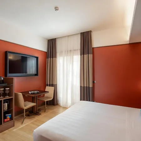 The Independent 4* Roma