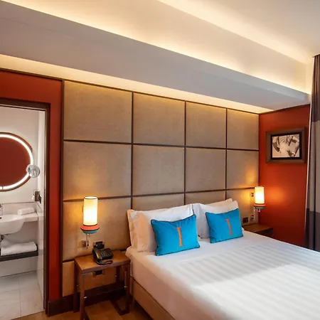 Hotel The Independent 4*