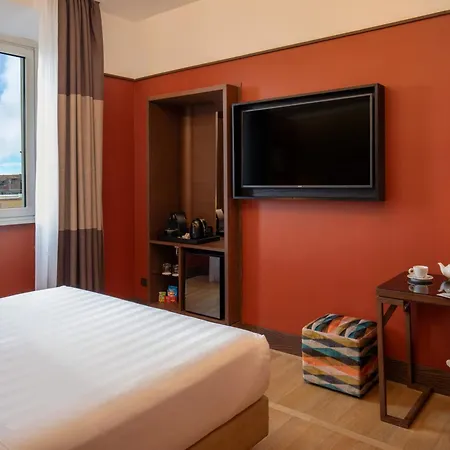 The Independent 4*