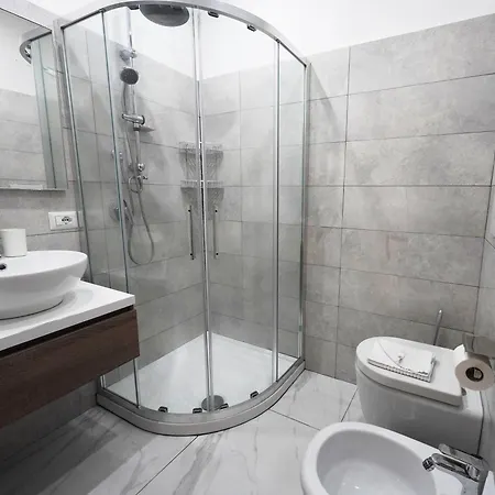 Cicero Center Guest house