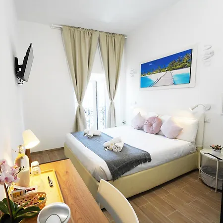 Cicero Center Guest house 3*