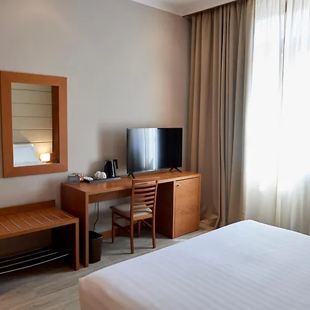 Occidental Aurelia 4*
