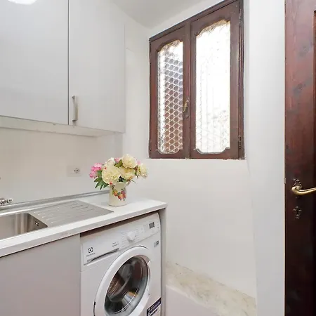 St.margherita Charming House Appartamento