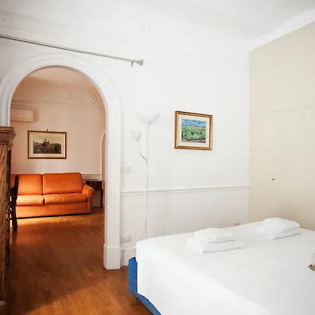 Bed & Breakfast Martina House 3*