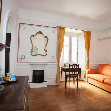 Martina House Rome