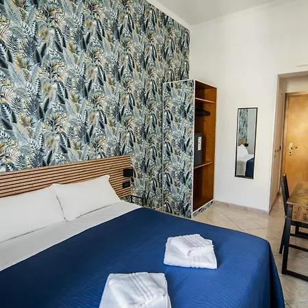 Dell'urbe 2* Rome