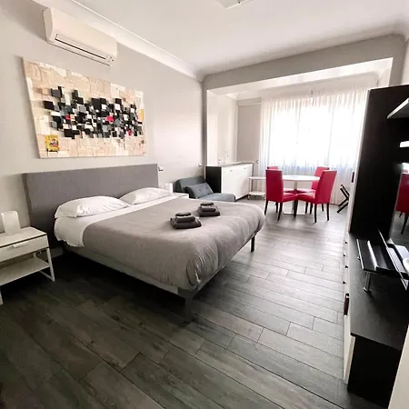 Guest house Your House
