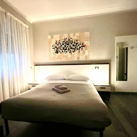 Guest house Your House 3*