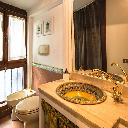 Navona Luxury Terrace Apartment - 12 Guests Apartment *
