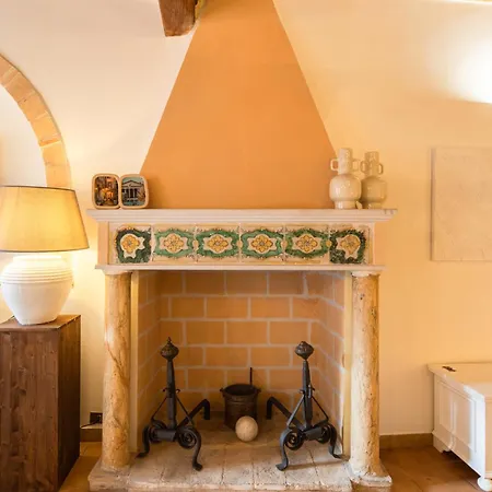 Navona Luxury Terrace Apartment - 12 Guests *