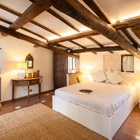 Navona Luxury Terrace Apartment - 12 Guests Apartment Rome