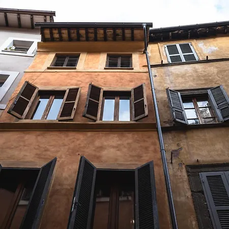 Navona Luxury Terrace Apartment - 12 Guests Apartment