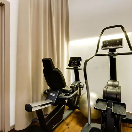 Piazza Farnese Luxury 2*