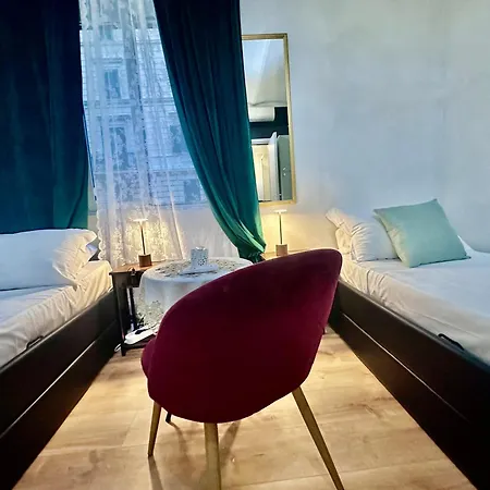 Holidays Hostel