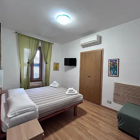Maison Vaticana Guest house