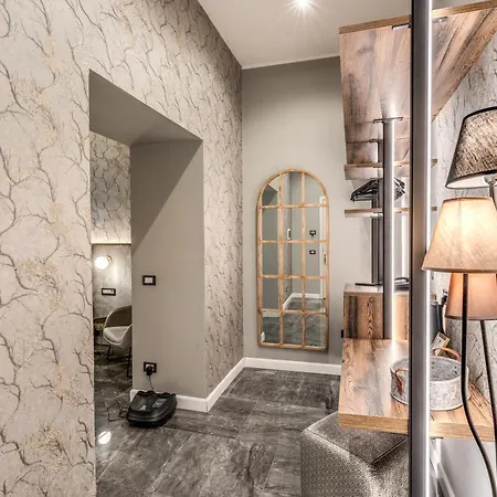 Apollo Boutique 4*