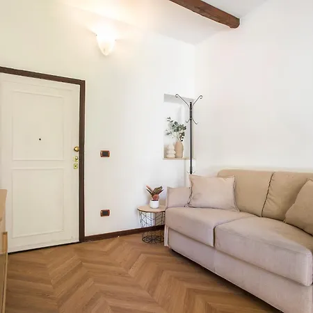 Palline Balcony Apartment *