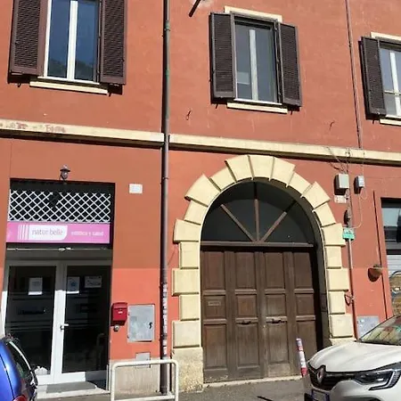 Guest Art Trastevere Station With Ac Rome