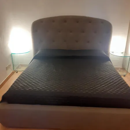 Interno 2 Rom