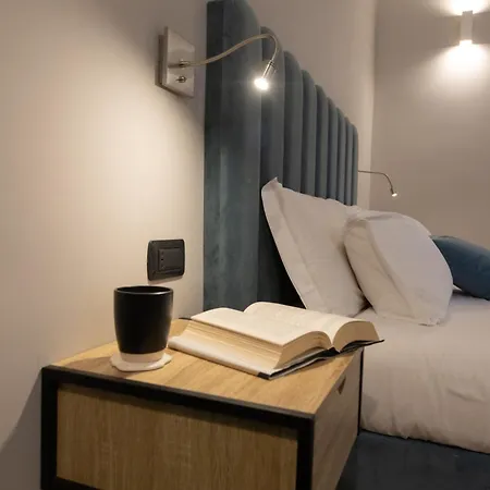 Relais At Via Veneto 2* Rom