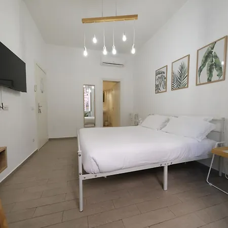 Guest house Roman Forum Holiday Termini 2*