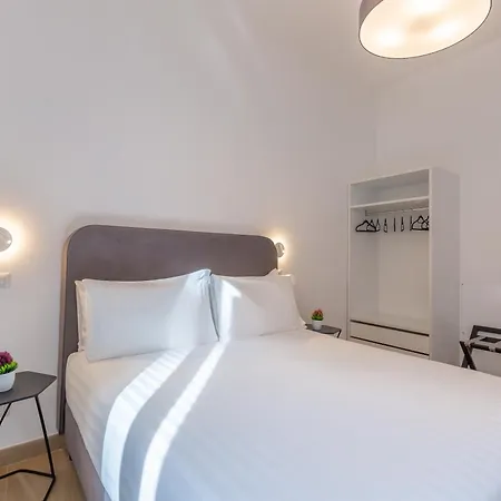 Oriana Homel Apartment