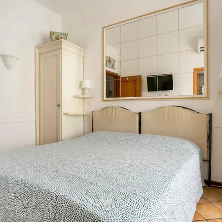 Scipioni Guest house 2*