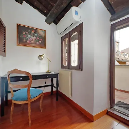 Appartamento St.margherita Charming House Roma