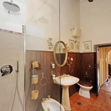 Appartamento St.margherita Charming House