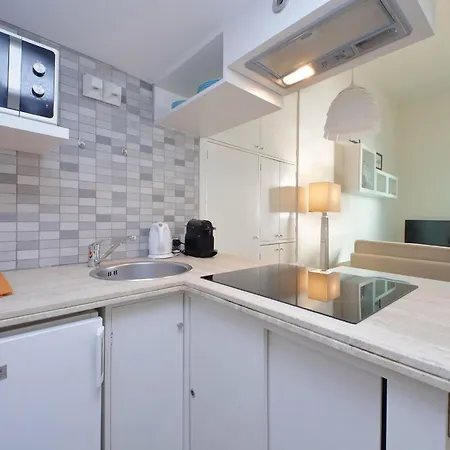 Fonte D'olio By Halldis Apartment Rome