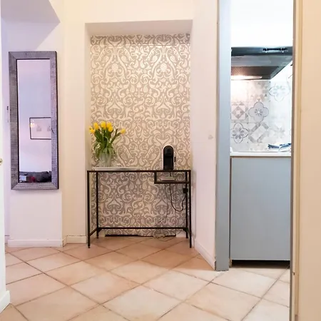 Santonofrio Apartments * Rome