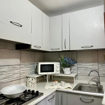 Holiday home Eleonora House *