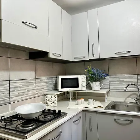 Holiday home Eleonora House