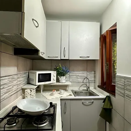 Eleonora House Holiday home