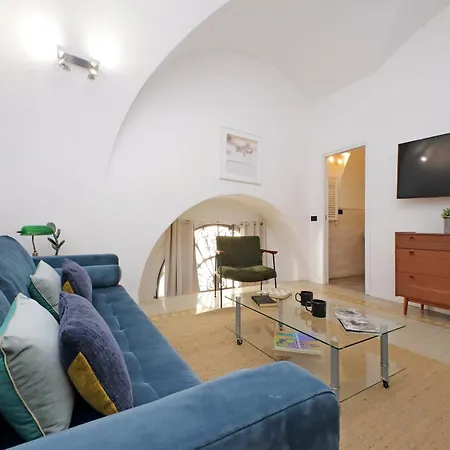 Apartment Luxury Spagna *