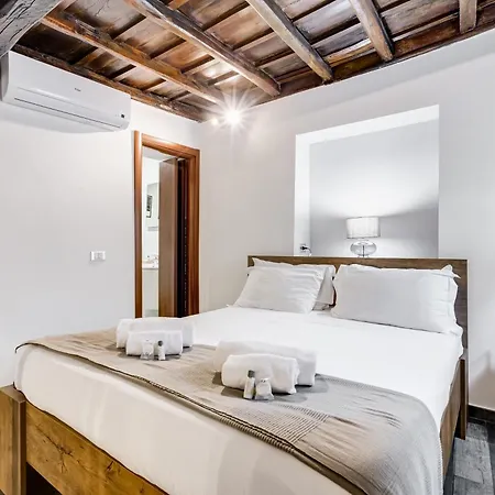Chiavari Apartment Rome